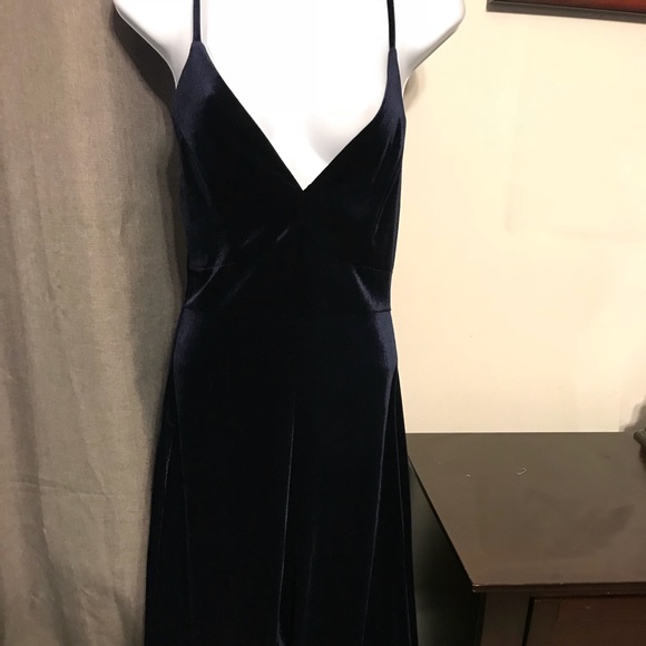 Blue velvet jumpsuit - Picture 2 of 7